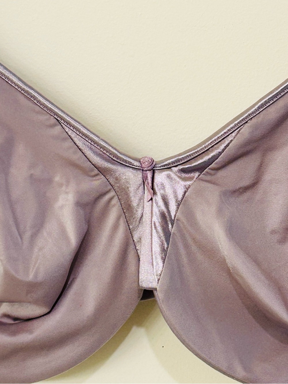 Olga Signature Support Cushion Underwire Unlined Full Coverage Bra Lavender 40DD - Picture 8 of 9